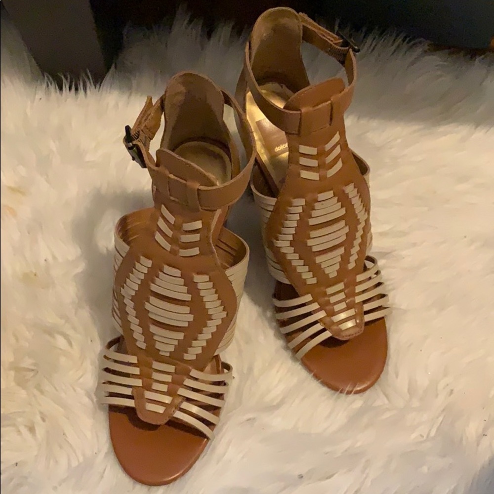 NWT Dolce Vita Leather Sandals - Picture 1 of 7
